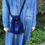 藍染め巾着ショルダー