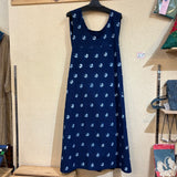 エプロンワンピース