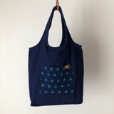 藍染めのリバーシブルバッグ 手提げ(中)