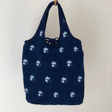 藍染めのリバーシブルバッグ 手提げ(中)