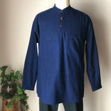 プルオーバーシャツ