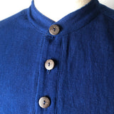 プルオーバーシャツ