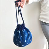 藍染絞りのミニ巾着