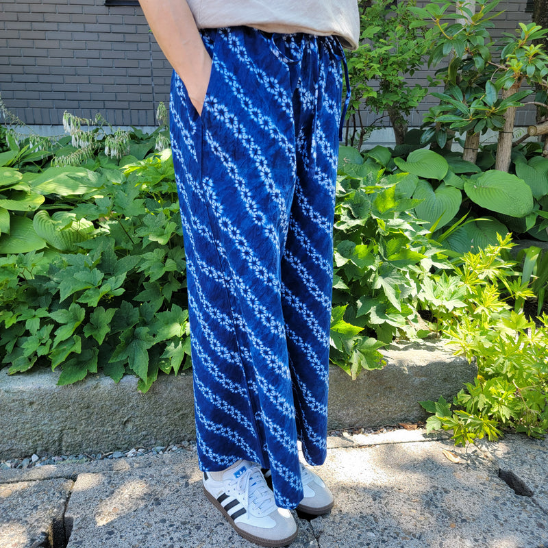 ワイドパンツ