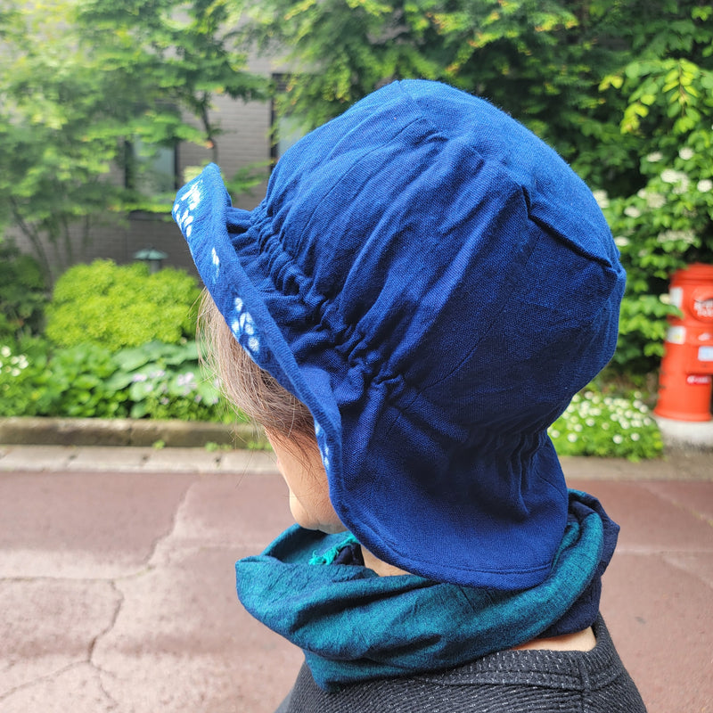 リバーシブル帽子　ゴム入り